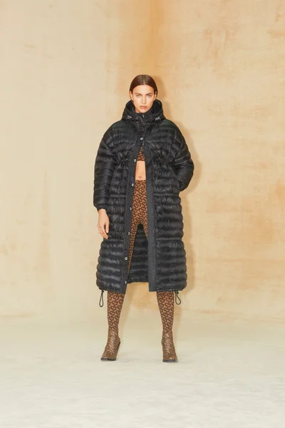 Look 13